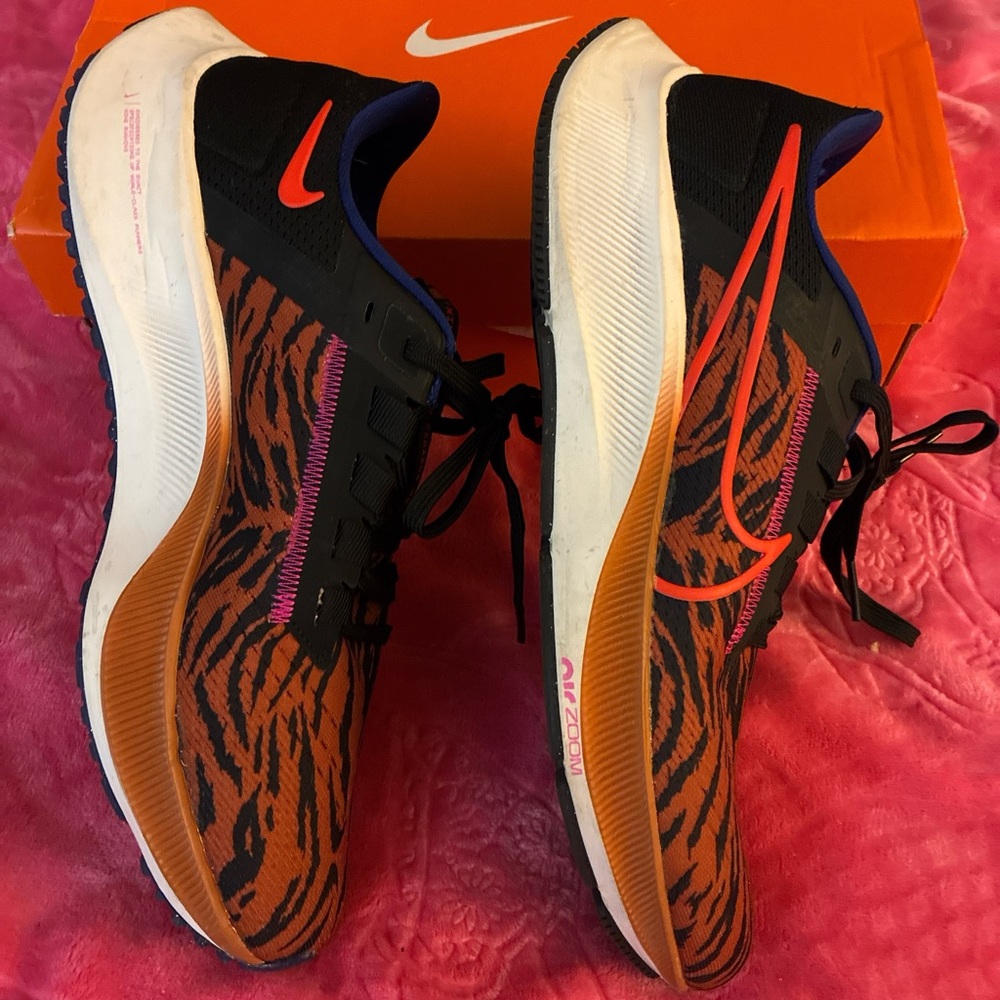 Nike Air Zoom Pegasus 38 in Burnt Sunrise